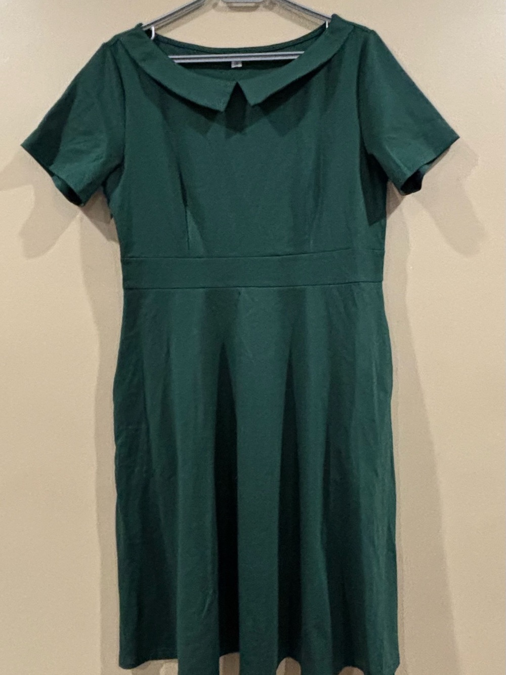 Women’s XL Classic Green Short-Sleeve A-Line Dress
